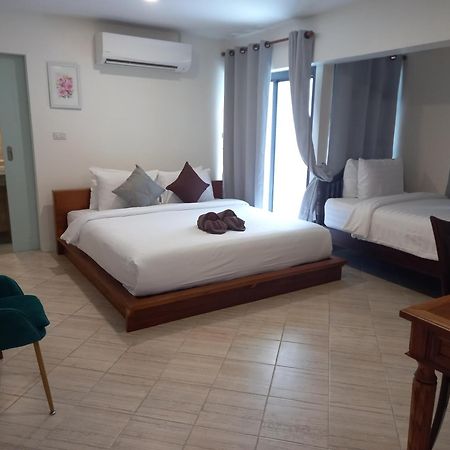 Valentier Cafe And Hotel Chiang Mai Zewnętrze zdjęcie