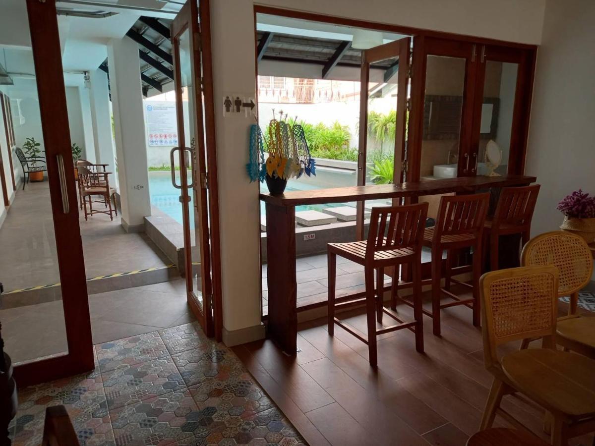 Valentier Cafe And Hotel Chiang Mai Zewnętrze zdjęcie