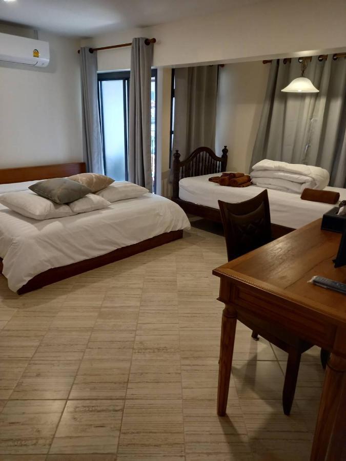 Valentier Cafe And Hotel Chiang Mai Zewnętrze zdjęcie